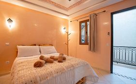 Private Riad 3Ch Salon, Terrasse Avec Jacuzzi , A Jemaa El Fna